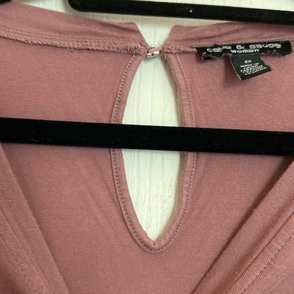 CABLE AND GAUGE WOMAN 3XL TOP - Picture 4 of 4